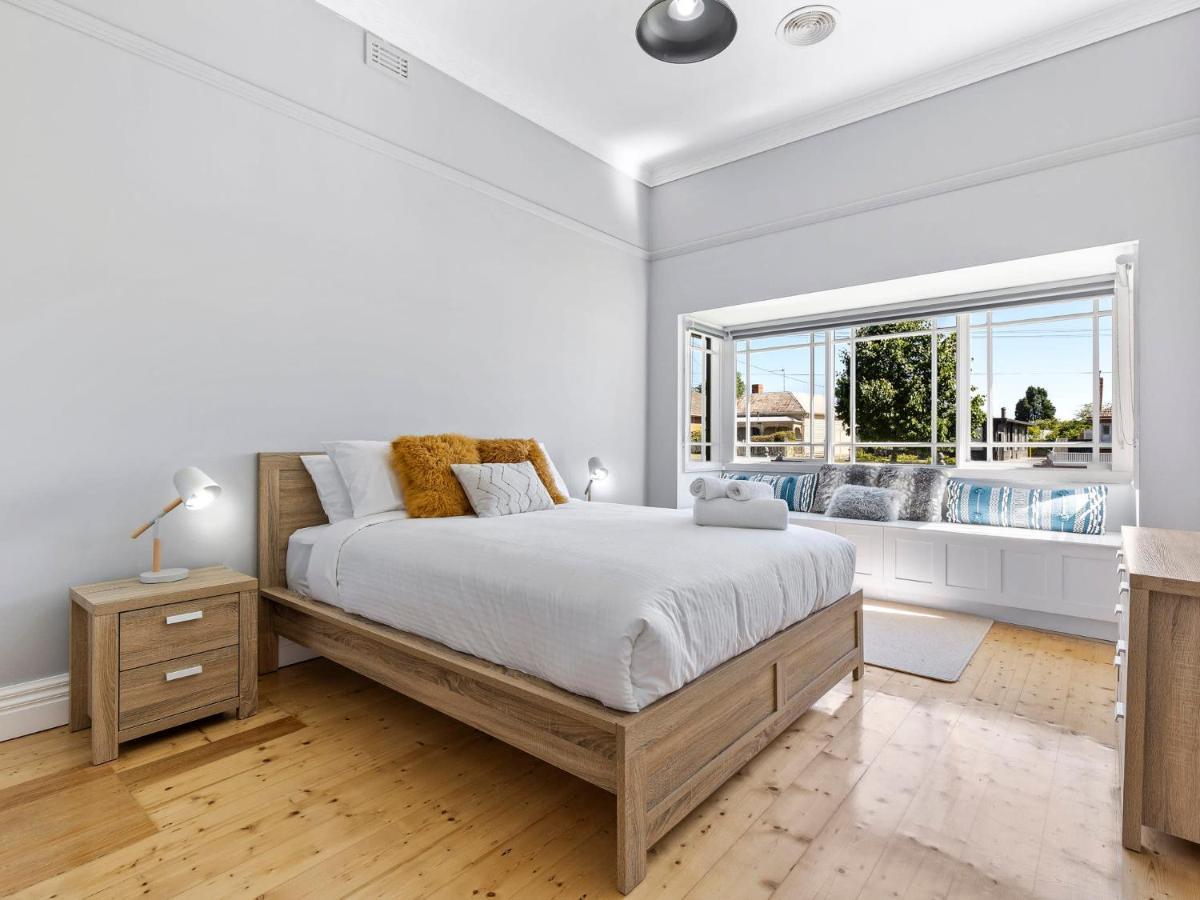 Stunning 4Br Cottage In The Heart Of Ballarat - Pet Friendly & Fast Wifi Ngoại thất bức ảnh