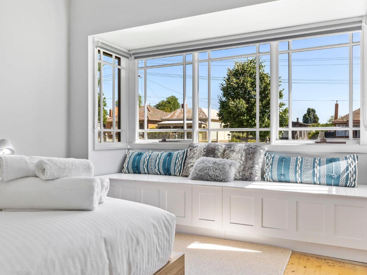 Stunning 4Br Cottage In The Heart Of Ballarat - Pet Friendly & Fast Wifi Ngoại thất bức ảnh