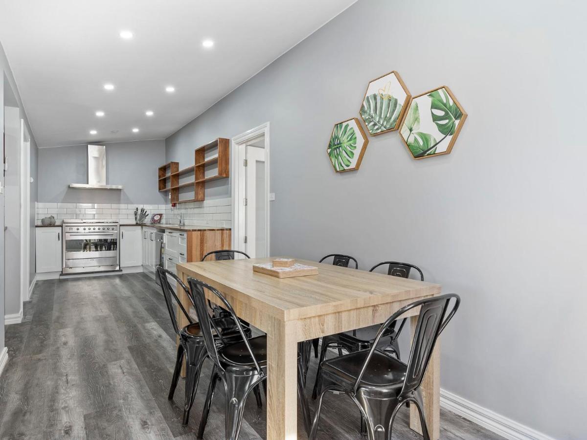 Stunning 4Br Cottage In The Heart Of Ballarat - Pet Friendly & Fast Wifi Ngoại thất bức ảnh