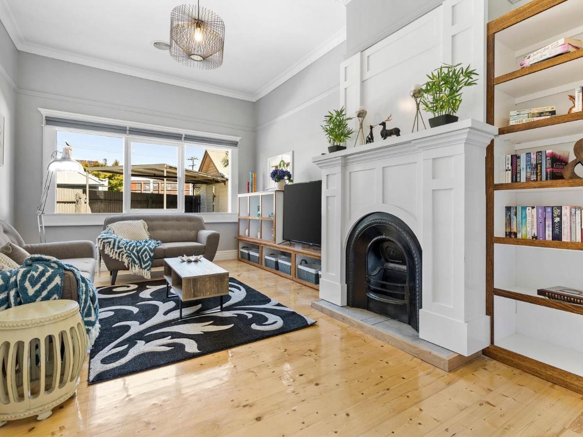 Stunning 4Br Cottage In The Heart Of Ballarat - Pet Friendly & Fast Wifi Ngoại thất bức ảnh